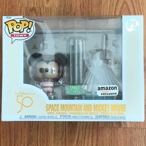 Funko pop 28 Space Mountain and Mickey Mouse New